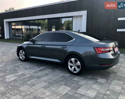 Шкода Суперб, объемом двигателя 1.97 л и пробегом 327 тыс. км за 15800 $, фото 11 на Automoto.ua