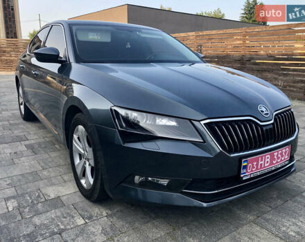 Шкода Суперб, объемом двигателя 1.97 л и пробегом 327 тыс. км за 15800 $, фото 8 на Automoto.ua