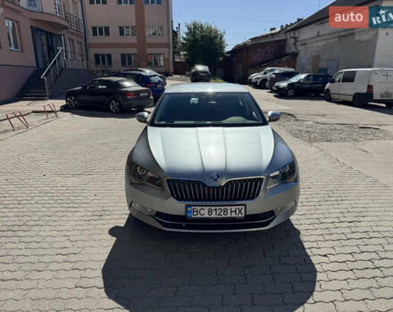 Шкода Суперб, объемом двигателя 1.8 л и пробегом 121 тыс. км за 17500 $, фото 1 на Automoto.ua