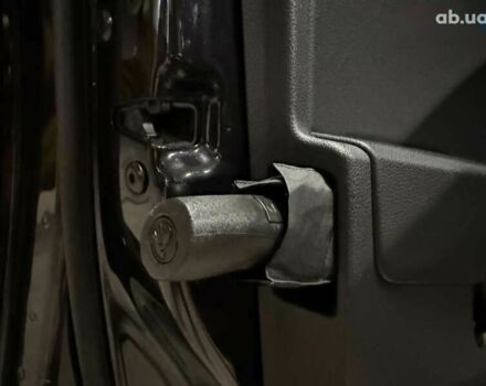 Шкода Суперб, об'ємом двигуна 2 л та пробігом 98 тис. км за 28500 $, фото 24 на Automoto.ua