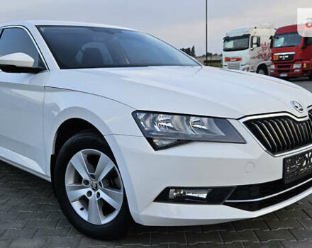 Шкода Суперб, объемом двигателя 1.8 л и пробегом 83 тыс. км за 14500 $, фото 31 на Automoto.ua