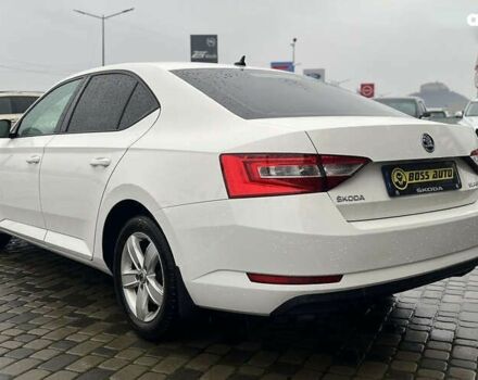 Шкода Суперб, объемом двигателя 1.6 л и пробегом 197 тыс. км за 14999 $, фото 4 на Automoto.ua