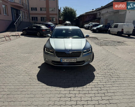 Шкода Суперб, объемом двигателя 1.8 л и пробегом 121 тыс. км за 17500 $, фото 9 на Automoto.ua