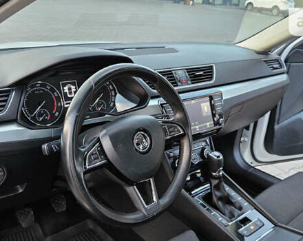 Шкода Суперб, объемом двигателя 1.8 л и пробегом 83 тыс. км за 14500 $, фото 11 на Automoto.ua