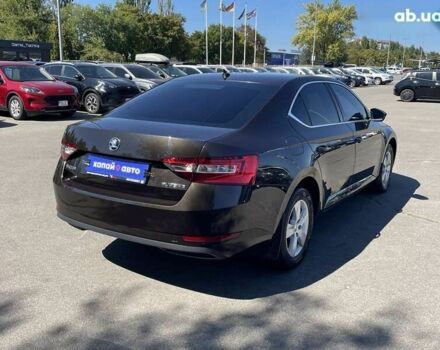 Шкода Суперб, объемом двигателя 1.8 л и пробегом 175 тыс. км за 16200 $, фото 4 на Automoto.ua
