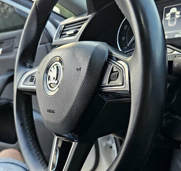 Шкода Суперб, объемом двигателя 1.8 л и пробегом 83 тыс. км за 14500 $, фото 10 на Automoto.ua