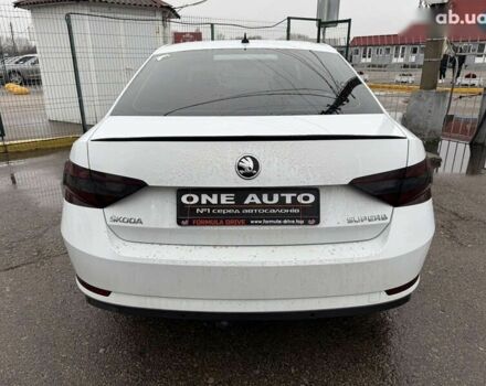 Шкода Суперб, объемом двигателя 2 л и пробегом 237 тыс. км за 18590 $, фото 3 на Automoto.ua