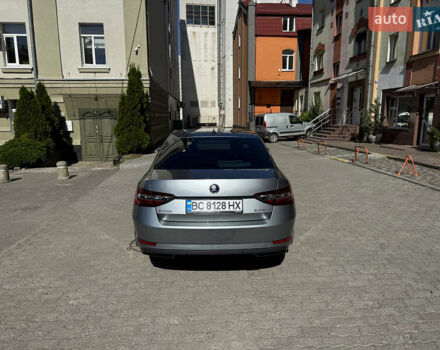Шкода Суперб, объемом двигателя 1.8 л и пробегом 121 тыс. км за 17500 $, фото 5 на Automoto.ua