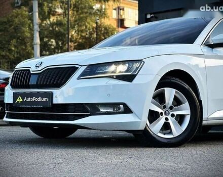 Шкода Суперб, об'ємом двигуна 2 л та пробігом 120 тис. км за 26300 $, фото 7 на Automoto.ua