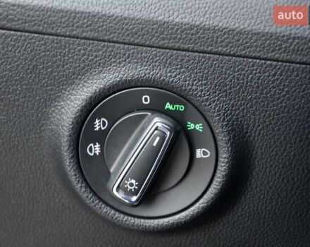 Шкода Суперб, объемом двигателя 1.6 л и пробегом 240 тыс. км за 17600 $, фото 33 на Automoto.ua