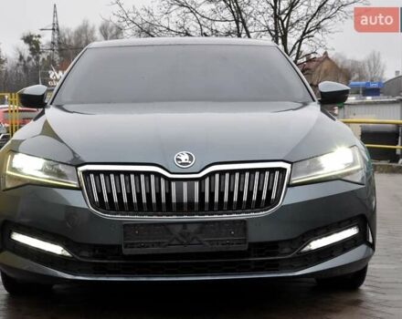 Шкода Суперб, объемом двигателя 1.6 л и пробегом 240 тыс. км за 17600 $, фото 4 на Automoto.ua
