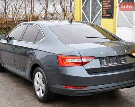 Шкода Суперб, объемом двигателя 1.6 л и пробегом 240 тыс. км за 17600 $, фото 11 на Automoto.ua