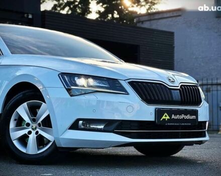 Шкода Суперб, об'ємом двигуна 2 л та пробігом 120 тис. км за 26500 $, фото 6 на Automoto.ua