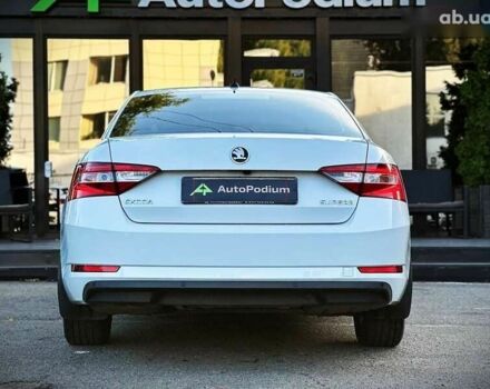 Шкода Суперб, объемом двигателя 2 л и пробегом 120 тыс. км за 29500 $, фото 11 на Automoto.ua