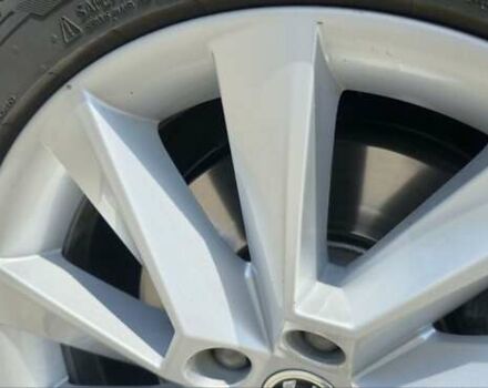 Шкода Суперб, объемом двигателя 1.97 л и пробегом 223 тыс. км за 22399 $, фото 20 на Automoto.ua