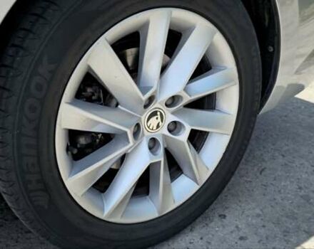 Шкода Суперб, объемом двигателя 1.97 л и пробегом 223 тыс. км за 22399 $, фото 23 на Automoto.ua