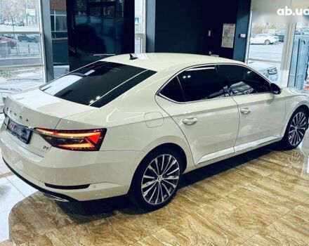 Шкода Суперб, объемом двигателя 1.4 л и пробегом 54 тыс. км за 38900 $, фото 5 на Automoto.ua