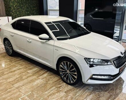 Шкода Суперб, объемом двигателя 1.4 л и пробегом 54 тыс. км за 38900 $, фото 3 на Automoto.ua