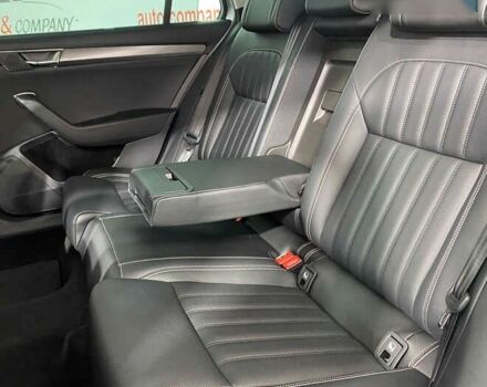 Шкода Суперб, об'ємом двигуна 2 л та пробігом 195 тис. км за 25550 $, фото 10 на Automoto.ua