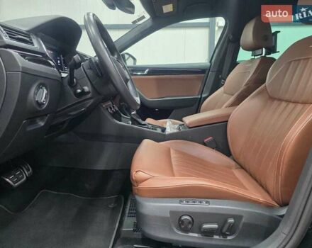 Шкода Суперб, объемом двигателя 1.4 л и пробегом 48 тыс. км за 43590 $, фото 6 на Automoto.ua