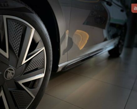 Шкода Суперб 2025 у Дніпро (Дніпропетровську) на Automoto.ua Шкода Суперб, об'ємом двигуна 1.98 л та пробігом 0 тис. км за 52541 $, фото 22 на Automoto.ua