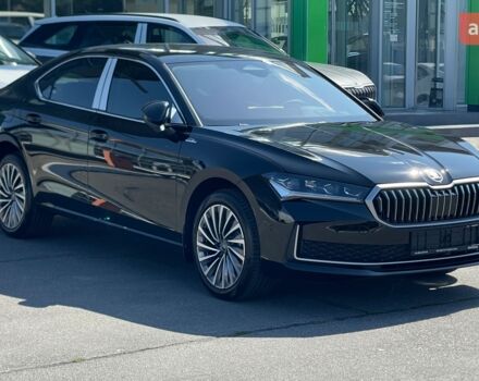 Шкода Суперб 2025 в Днепре (Днепропетровске) на Automoto.ua Шкода Суперб, объемом двигателя 1.98 л и пробегом 0 тыс. км за 53243 $, фото 8 на Automoto.ua