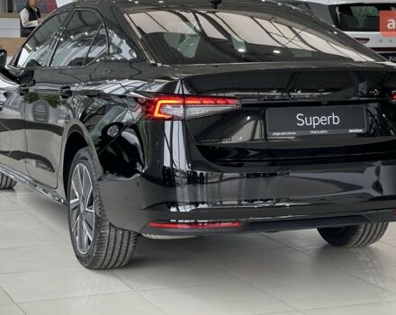 Шкода Суперб 2025 в Киеве на Automoto.ua Шкода Суперб, объемом двигателя 1.98 л и пробегом 0 тыс. км за 54426 $, фото 13 на Automoto.ua