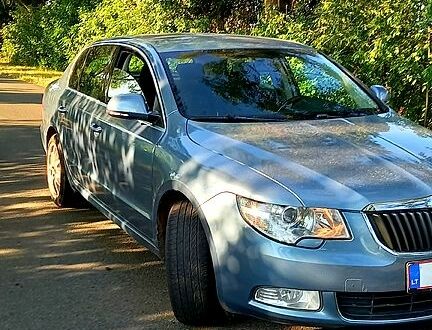 Шкода Суперб 2008 в Звенигородка на Automoto.ua Шкода Суперб, объемом двигателя 2 л и пробегом 227 тыс. км за 8500 $, фото 1 на Automoto.ua
