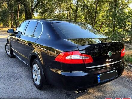 Шкода Суперб, объемом двигателя 1.8 л и пробегом 237 тыс. км за 8650 $, фото 1 на Automoto.ua