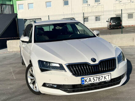Шкода Суперб, объемом двигателя 1.97 л и пробегом 210 тыс. км за 21800 $, фото 1 на Automoto.ua