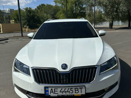 Шкода Суперб 2017 в Днепре (Днепропетровске) на Automoto.ua Шкода Суперб, объемом двигателя 2 л и пробегом 223 тыс. км за 18600 $, фото 1 на Automoto.ua