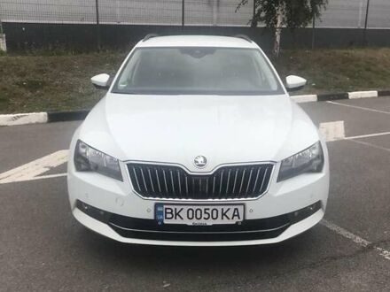 Шкода Суперб 2017 в Ровно на Automoto.ua Шкода Суперб, объемом двигателя 2 л и пробегом 237 тыс. км за 15950 $, фото 1 на Automoto.ua