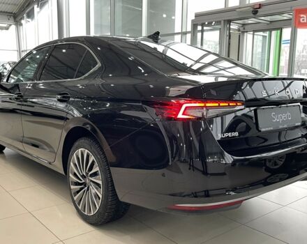 купити нове авто Шкода Суперб 2025 року від офіційного дилера Прага Авто на Кільцевій Шкода фото