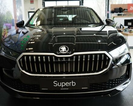 купити нове авто Шкода Суперб 2025 року від офіційного дилера Моторкрафт Шкода фото