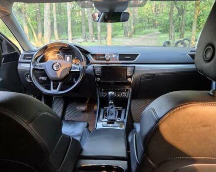 Желтый Шкода Суперб, объемом двигателя 1.97 л и пробегом 240 тыс. км за 17500 $, фото 40 на Automoto.ua