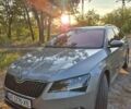 Желтый Шкода Суперб, объемом двигателя 1.97 л и пробегом 235 тыс. км за 18800 $, фото 5 на Automoto.ua