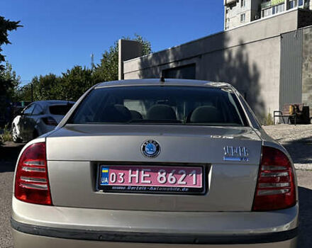 Желтый Шкода Суперб, объемом двигателя 2 л и пробегом 226 тыс. км за 5150 $, фото 6 на Automoto.ua