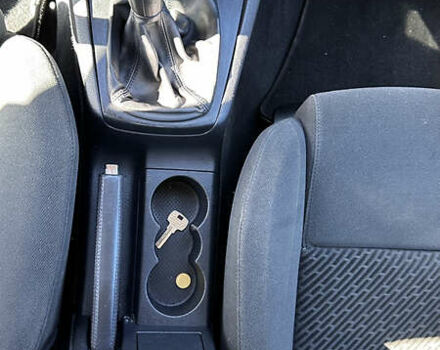 Желтый Шкода Суперб, объемом двигателя 2 л и пробегом 226 тыс. км за 5150 $, фото 30 на Automoto.ua