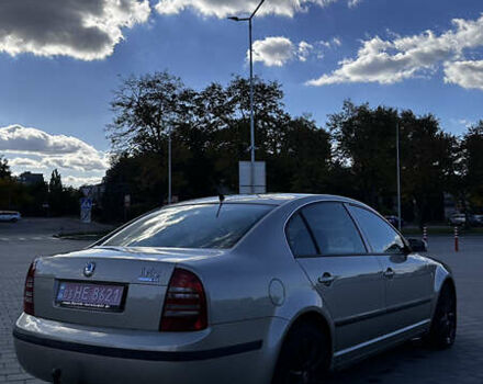 Желтый Шкода Суперб, объемом двигателя 2 л и пробегом 226 тыс. км за 5150 $, фото 39 на Automoto.ua