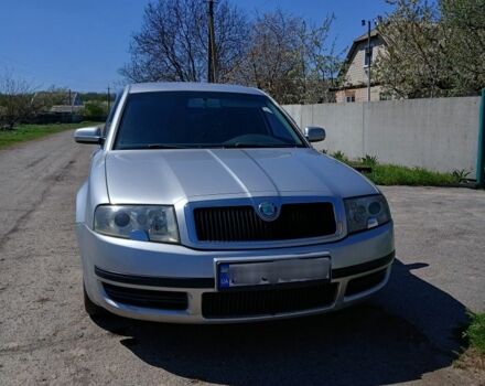 Серый Шкода Суперб, объемом двигателя 1.9 л и пробегом 210 тыс. км за 3570 $, фото 6 на Automoto.ua