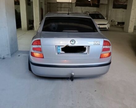 Серый Шкода Суперб, объемом двигателя 1.8 л и пробегом 195 тыс. км за 5500 $, фото 1 на Automoto.ua