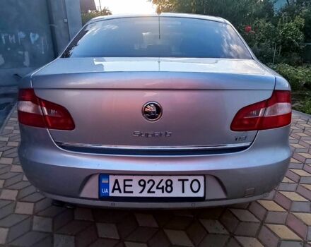 Серый Шкода Суперб, объемом двигателя 1.8 л и пробегом 212 тыс. км за 7000 $, фото 3 на Automoto.ua