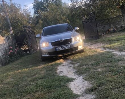 Серый Шкода Суперб, объемом двигателя 1.6 л и пробегом 343 тыс. км за 8700 $, фото 3 на Automoto.ua