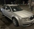 Сірий Шкода Суперб, об'ємом двигуна 2.5 л та пробігом 555 тис. км за 4300 $, фото 1 на Automoto.ua