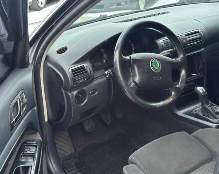 Серый Шкода Суперб, объемом двигателя 2 л и пробегом 299 тыс. км за 4400 $, фото 8 на Automoto.ua