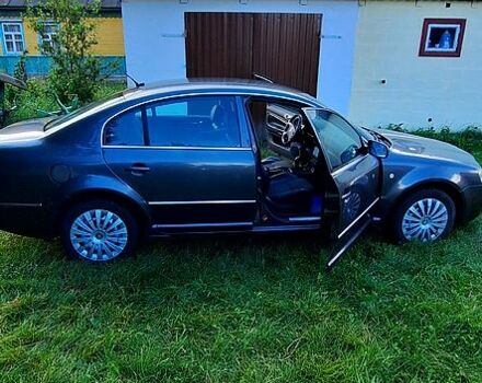 Серый Шкода Суперб, объемом двигателя 2.5 л и пробегом 360 тыс. км за 3000 $, фото 3 на Automoto.ua