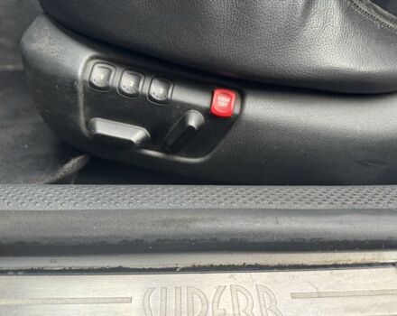 Шкода Суперб 2002 в Белой Церкве на Automoto.ua Серый Шкода Суперб, объемом двигателя 2.8 л и пробегом 350 тыс. км за 2900 $, фото 3 на Automoto.ua