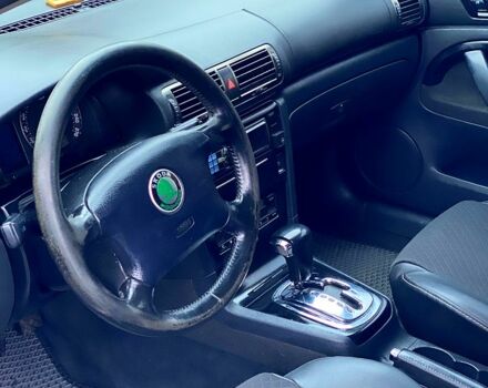 Серый Шкода Суперб, объемом двигателя 2.8 л и пробегом 0 тыс. км за 4000 $, фото 7 на Automoto.ua