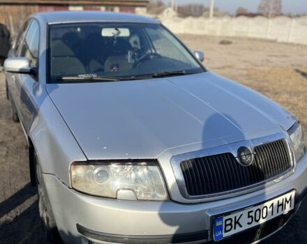 Сірий Шкода Суперб, об'ємом двигуна 1.8 л та пробігом 32 тис. км за 4000 $, фото 1 на Automoto.ua