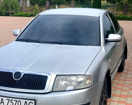 Серый Шкода Суперб, объемом двигателя 1.8 л и пробегом 191 тыс. км за 4550 $, фото 3 на Automoto.ua